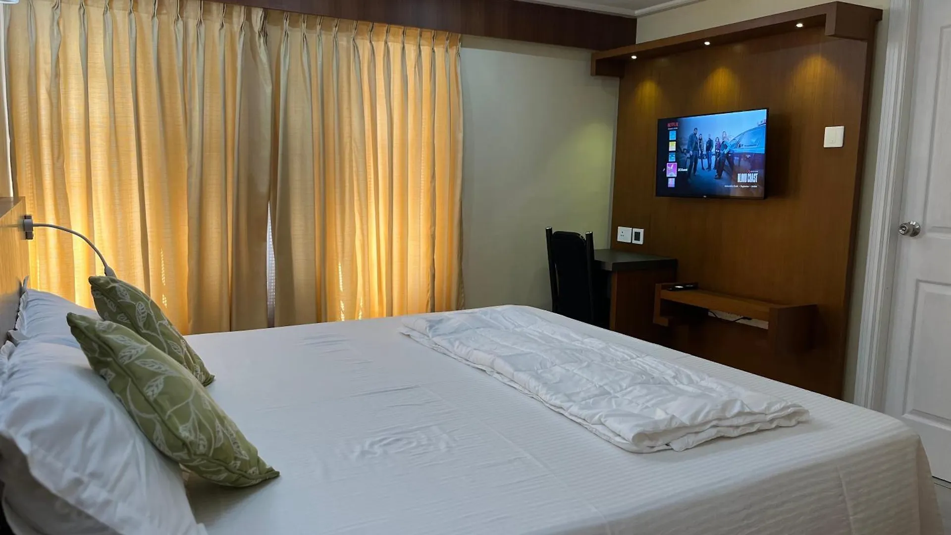 1Br Air Conditioned Suite Thiruvananthapuram